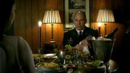 Image of episode Crosshairs