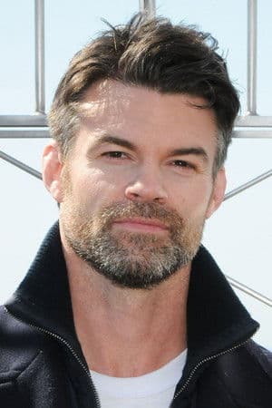 Image of Daniel Gillies