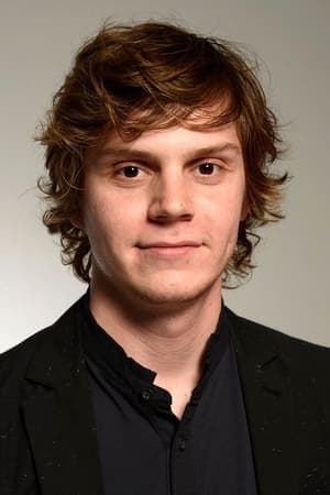 Image of Evan Peters