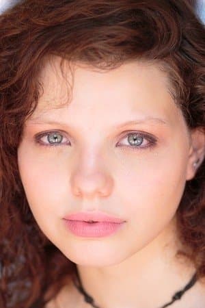 Image of Chloë Levine