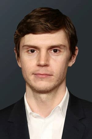 Image of Evan Peters