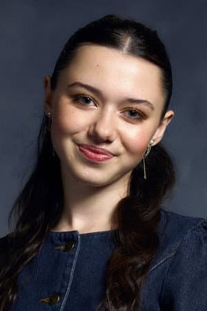 Image of Violet McGraw