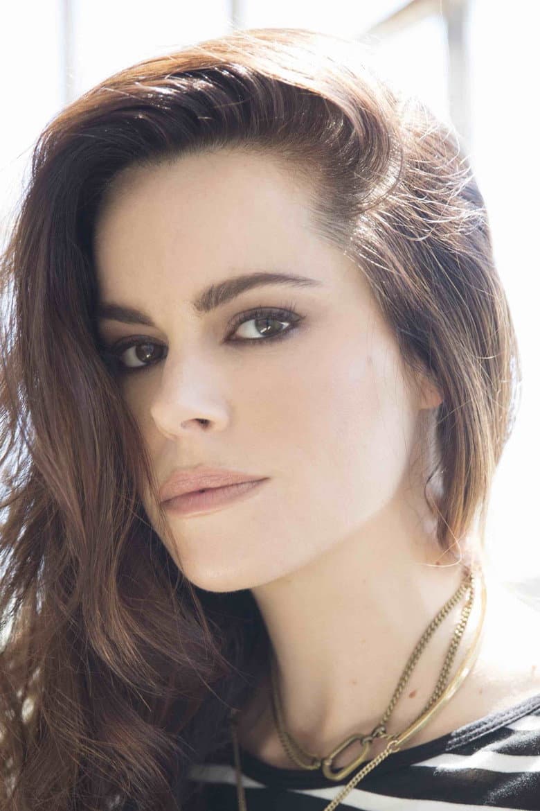 Image of Emily Hampshire