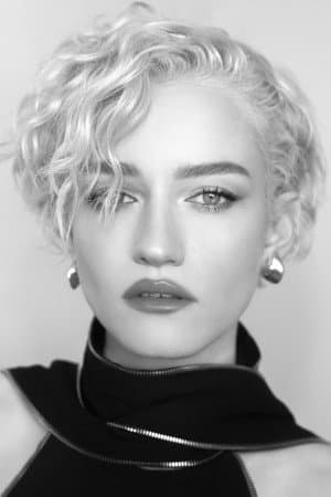 Image of Julia Garner